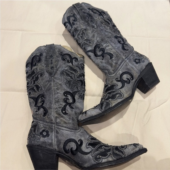Corral Women's Black Studded Inlay Embroidered square toe Western Boots - Picture 9 of 9